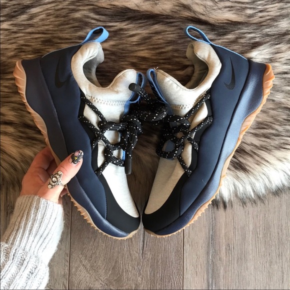 NWT Nike city loop - Picture 2 of 7